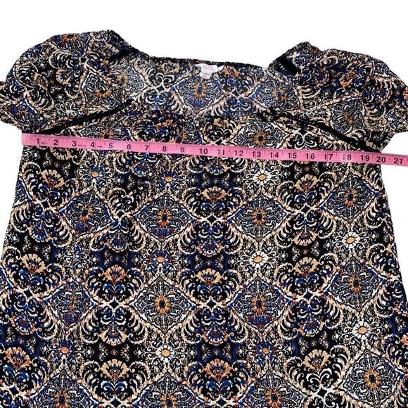 Sun & Shadow Blouse - Picture 9 of 9